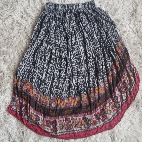 FREE PEOPLE (RARE) HI-LOW AZTEC PRINT SKIRT - Picture 2 of 8